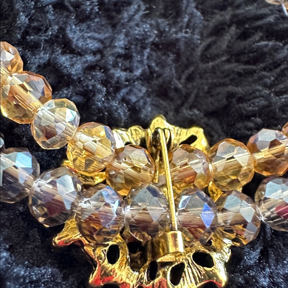 3pc Elegant Gold and Brown Beaded Bracelet and brooch. - Picture 6 of 6
